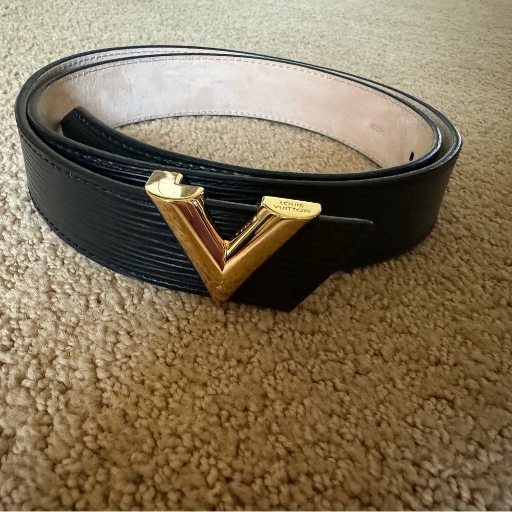 Authentic Louis Vuitton Belt Size 85